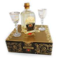 Ликер Goldwasser.